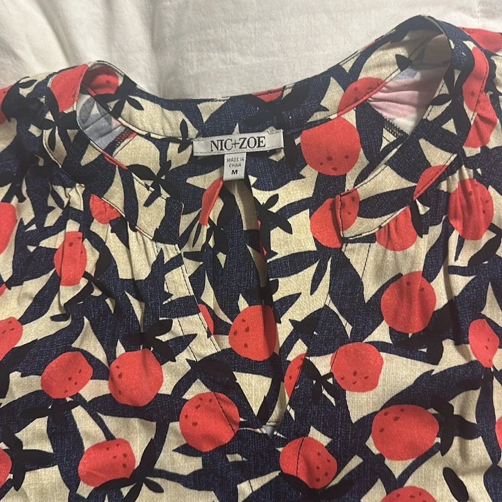 Nic & Zoe - Blue, Beige, and Coral Patterned V Neck L/S Blouse - Medium - Picture 2 of 5